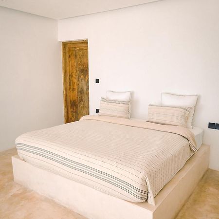 Le Saint Tropez Hotell Kidoti Eksteriør bilde